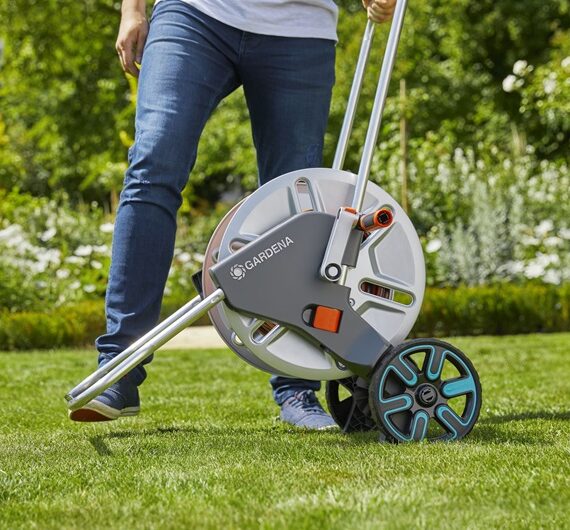 CARRELLO AVVOLGITUBO IN METALLO AquaRoll M Metal