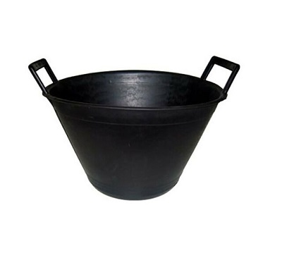 CALDARELLA PLASTICA NERA CM 34 CON 2 MANICI